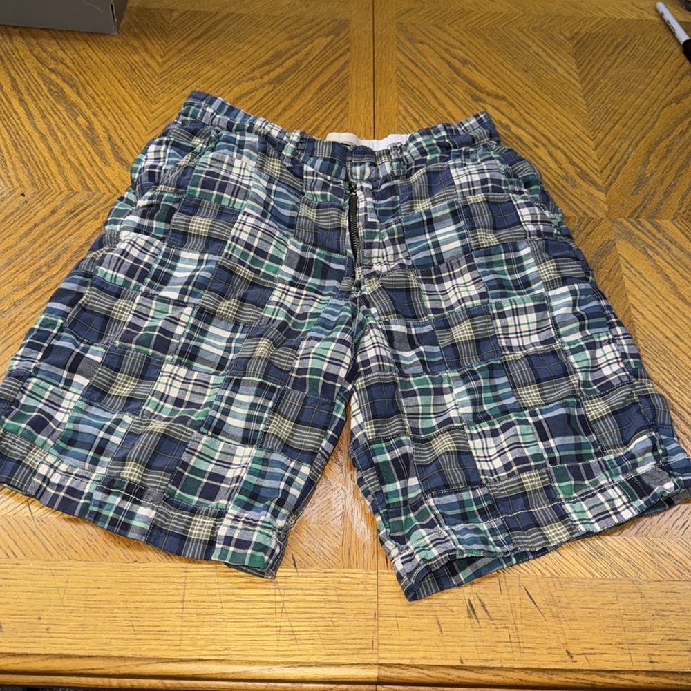 Old Navy shorts - Picture 2 of 7
